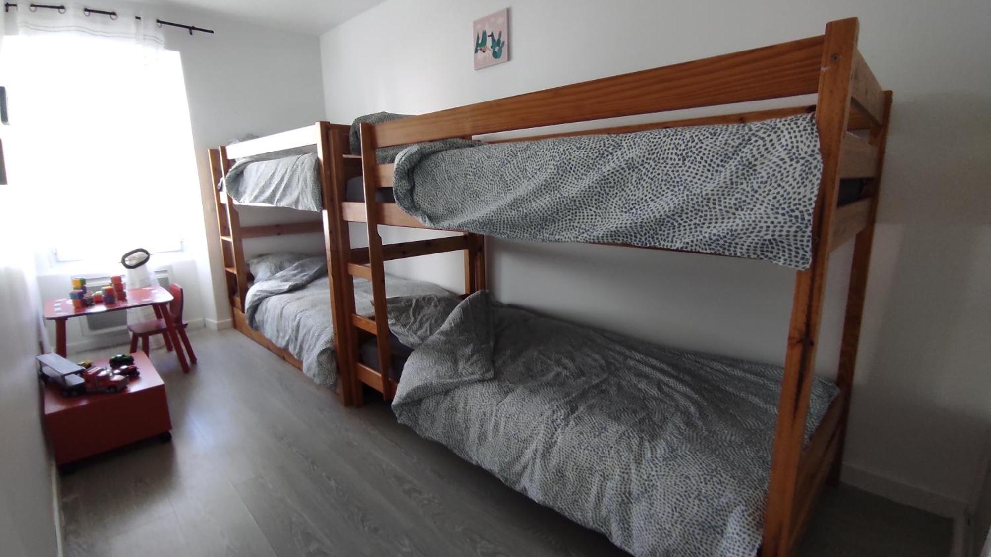 Logement Atypique Au Coeur De Cholet Luaran gambar